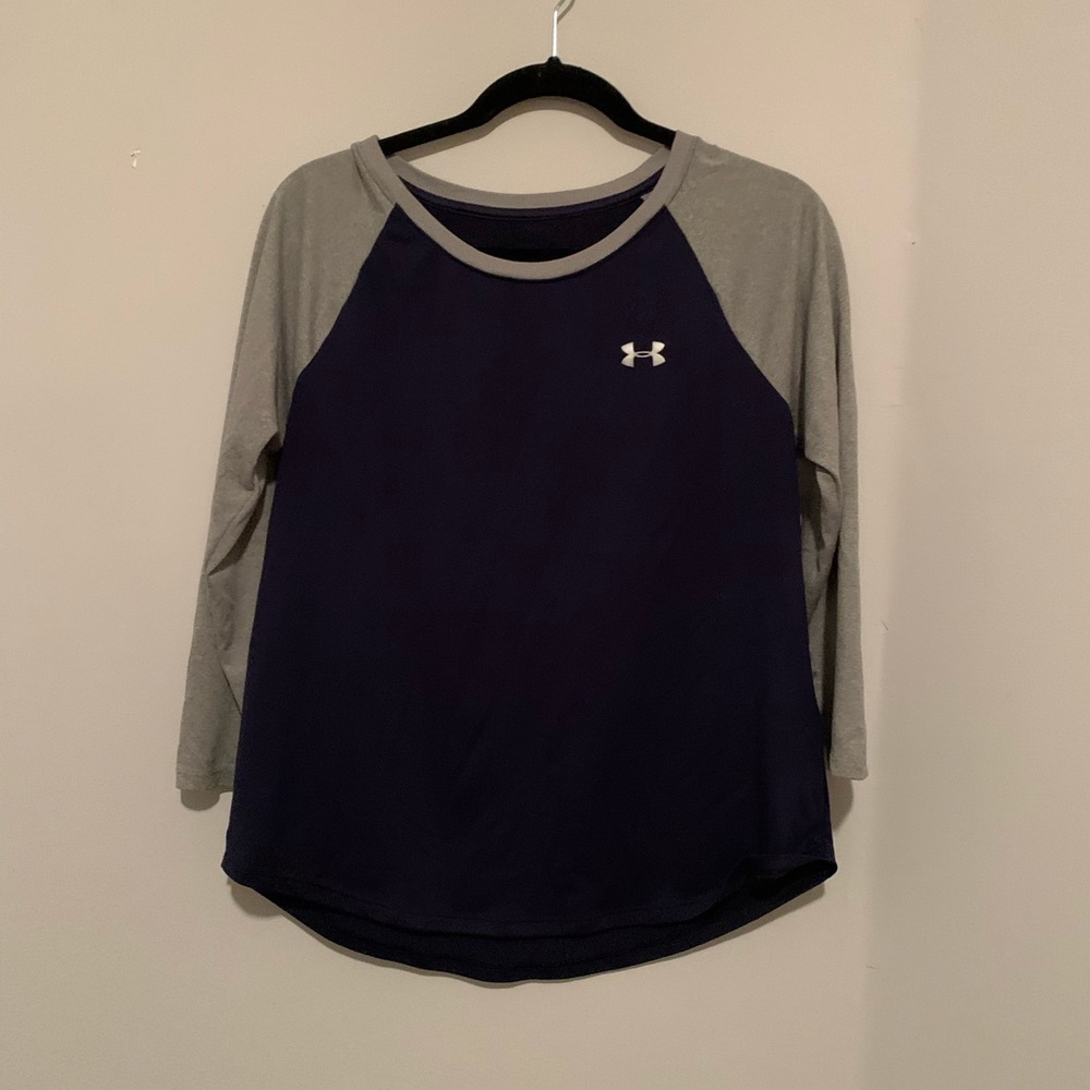 🎉 2 for 20 sale 🎉 under armour top